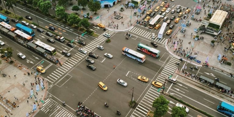Navigating Asian Cities: A Guide to Efficient Transportation